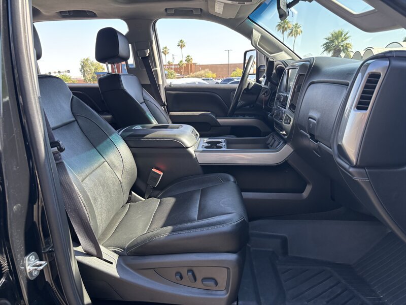 Used 2016 Chevrolet Silverado 2500 LTZ w/ LTZ Plus Package AWD/4WD image 25