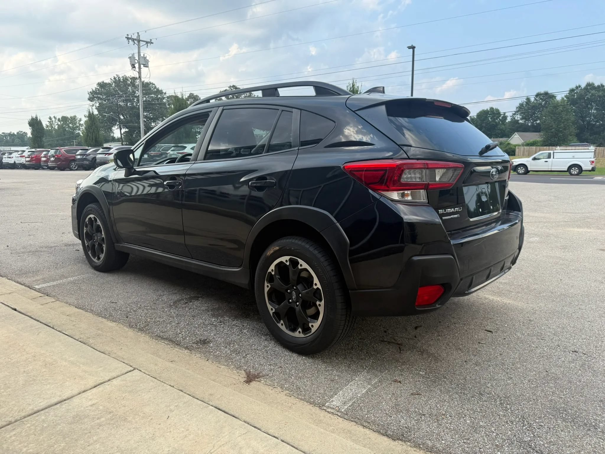 Used 2023 Subaru Crosstrek 2.0i Premium AWD/4WD image 5