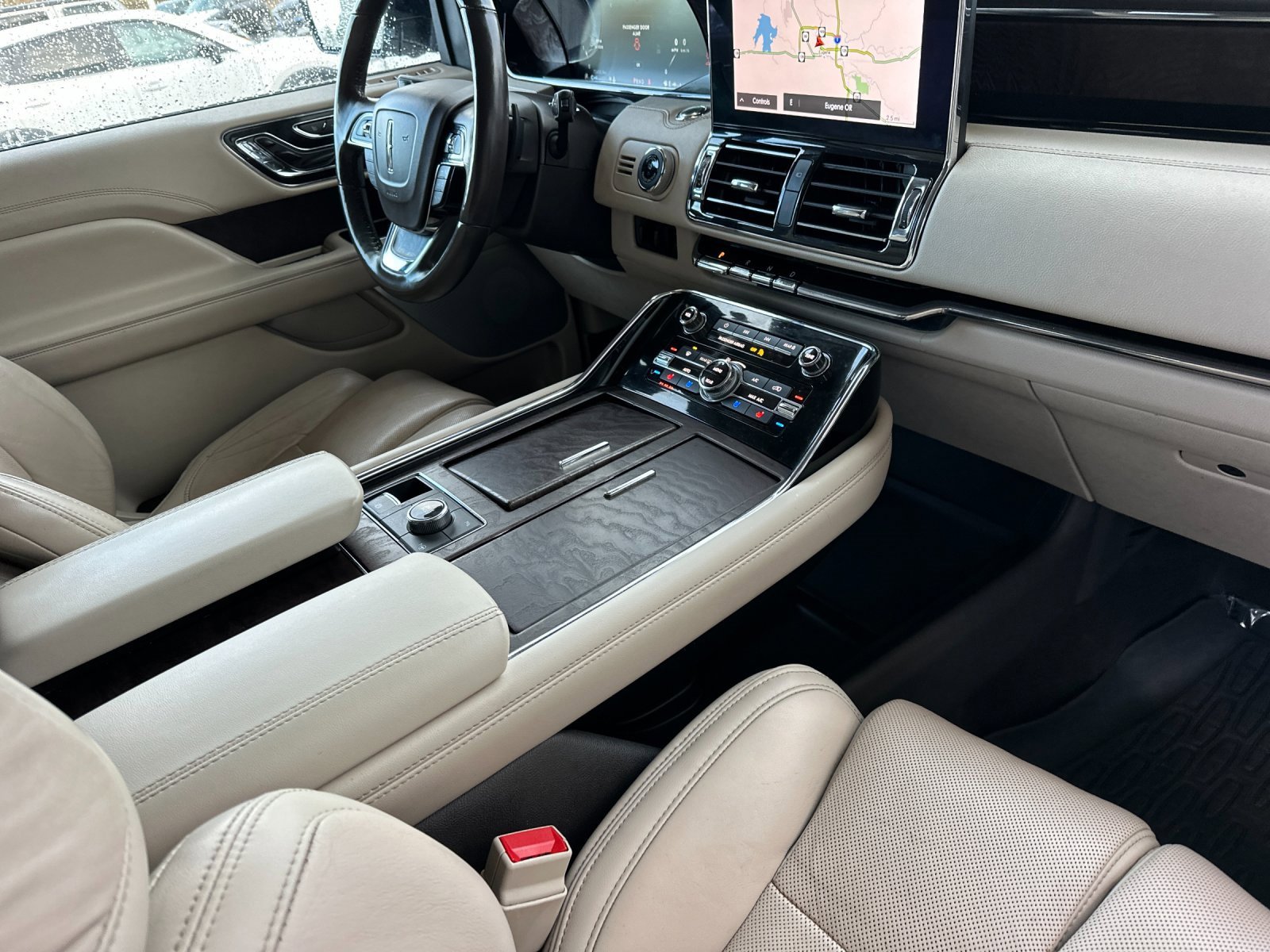 Used 2020 Lincoln Navigator L Reserve image 17