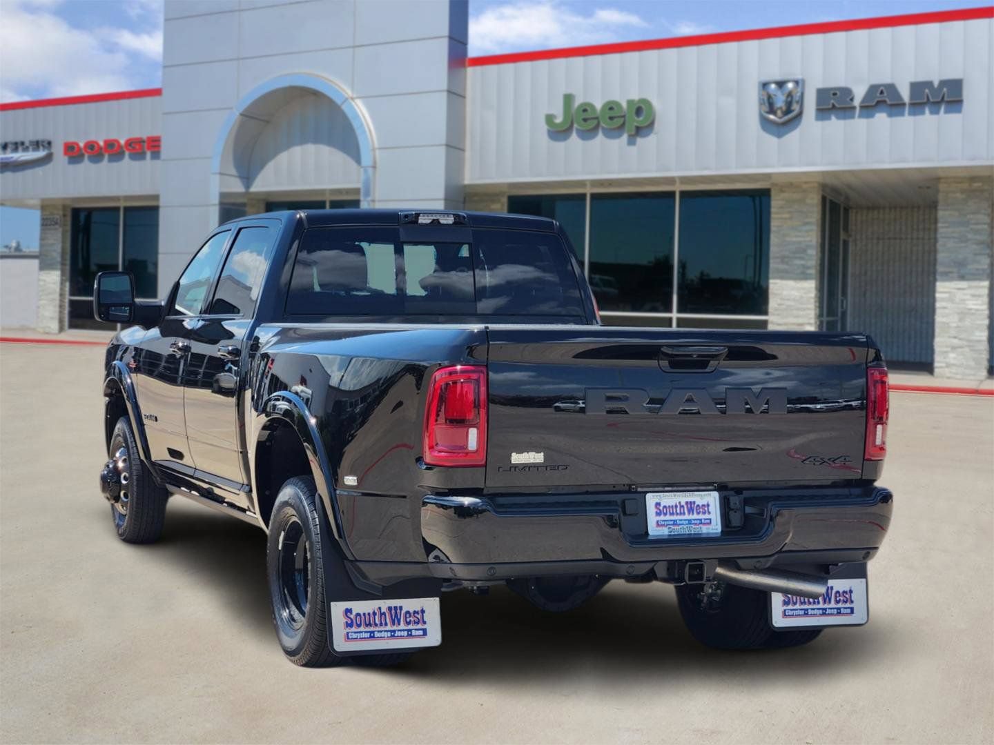 New 2026 RAM 3500 Limited AWD/4WD image 4