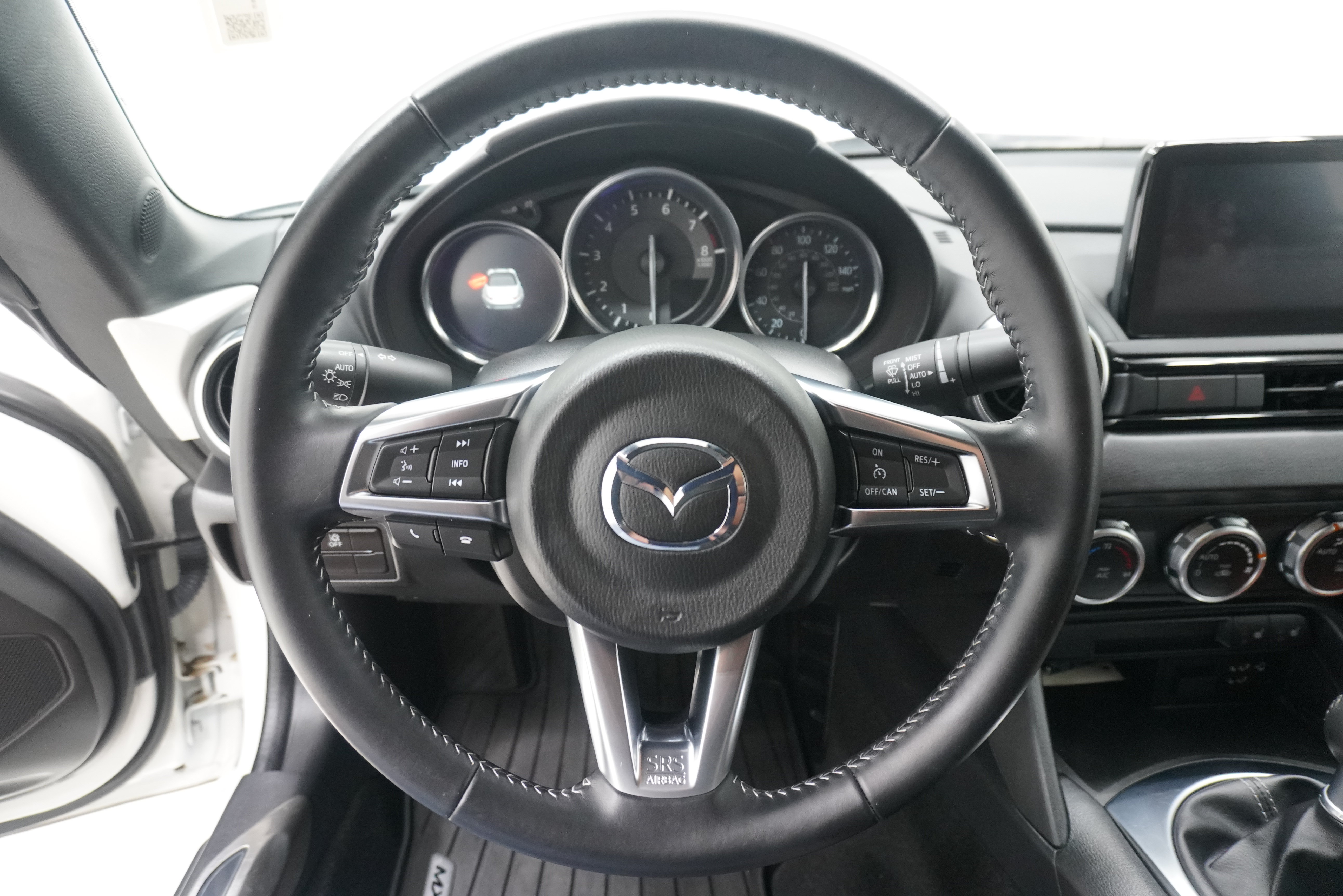 Used 2022 MAZDA MX-5 Miata Grand Touring RWD image 18