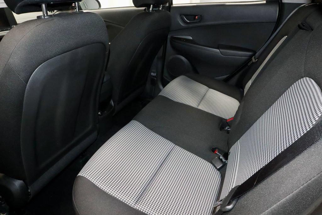 Used 2023 Hyundai Kona SE AWD/4WD image 20
