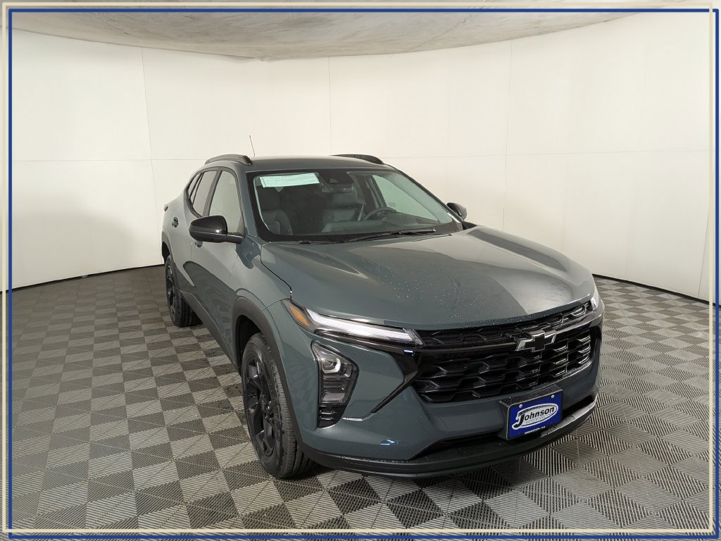New 2026 Chevrolet Trax LT w/ Driver Confidence Package FWD image 5