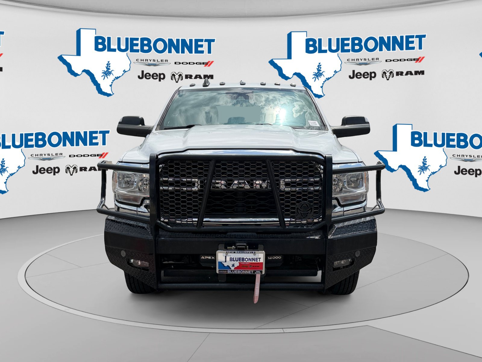 Certified 2022 RAM 3500 Tradesman w/ Max Tow Package AWD/4WD image 2
