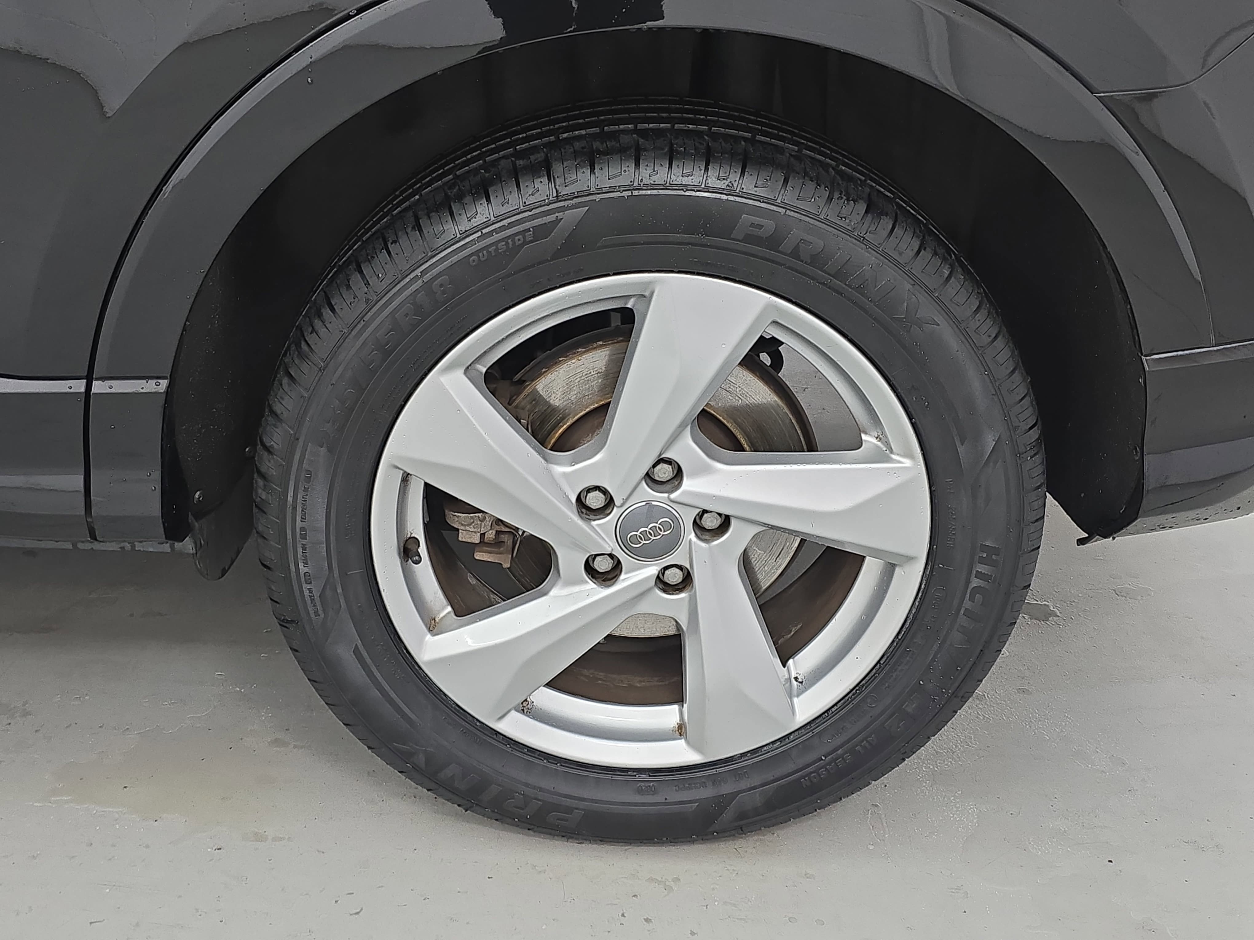 Used 2020 Audi Q3 2.0T Premium AWD/4WD image 34