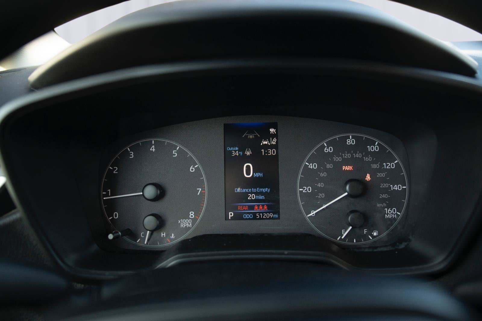 Used 2023 Toyota Corolla LE image 4