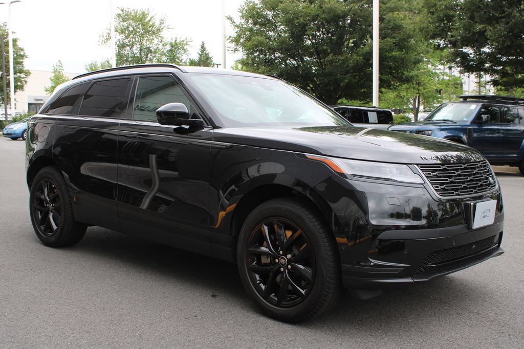 Used 2026 Land Rover Range Rover Velar S AWD/4WD image 3
