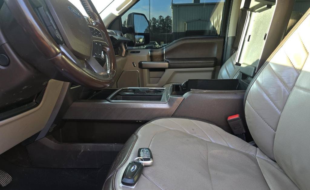 Used 2019 Ford F250 Limited w/ FX4 Off-Road Package AWD/4WD image 9
