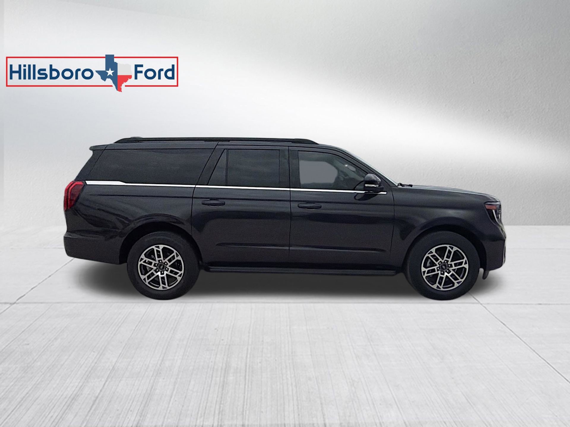 New 2026 Ford Expedition Max Active RWD image 6
