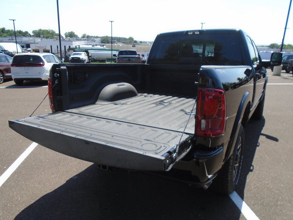 New 2025 RAM 2500 Limited image 16