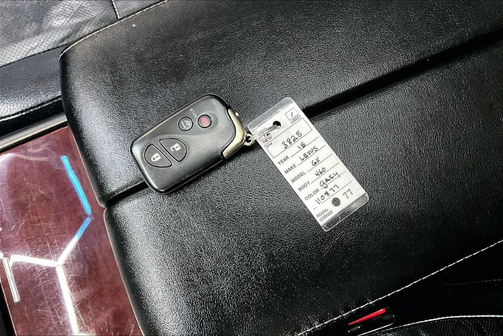 Used 2015 Lexus GX 460 w/ Premium Package AWD/4WD image 39