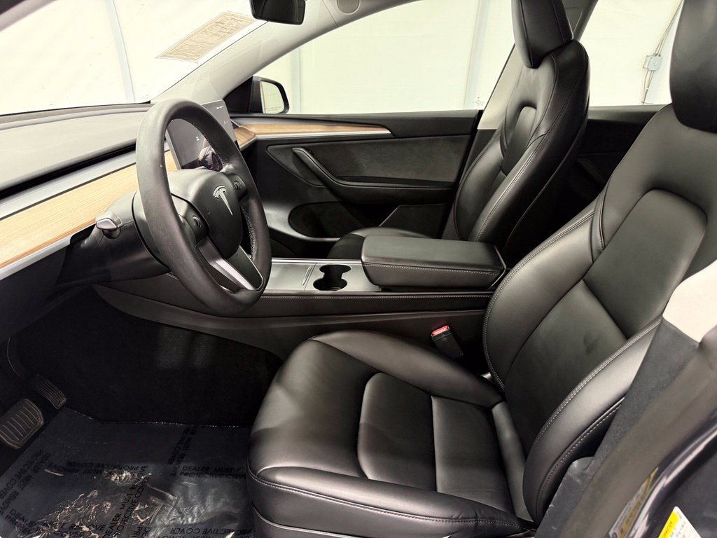 Used 2023 Tesla Model Y Long Range AWD/4WD image 13