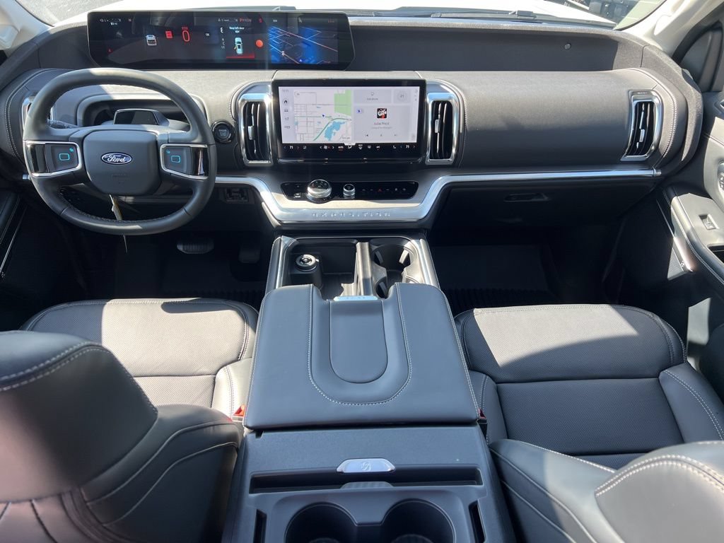 New 2026 Ford Expedition Max Platinum w/ Driver's Package AWD/4WD image 9