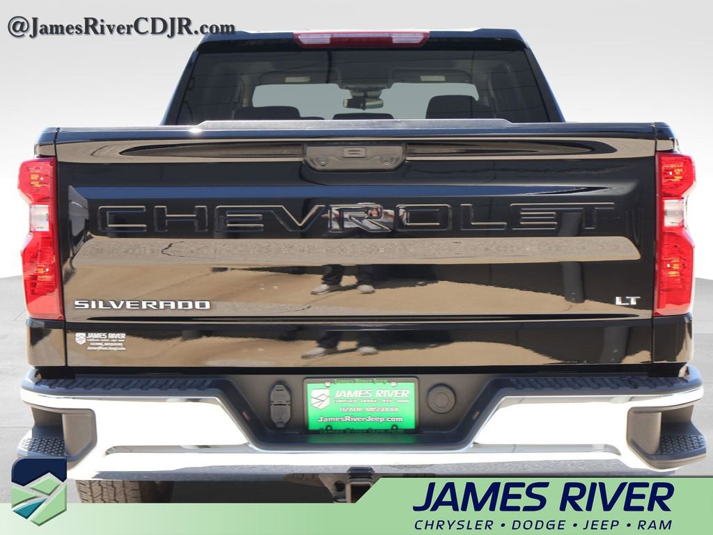 Used 2025 Chevrolet Silverado 1500 LT image 4