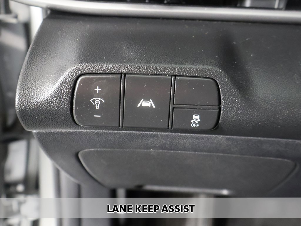 Used 2023 Hyundai Elantra SEL image 4