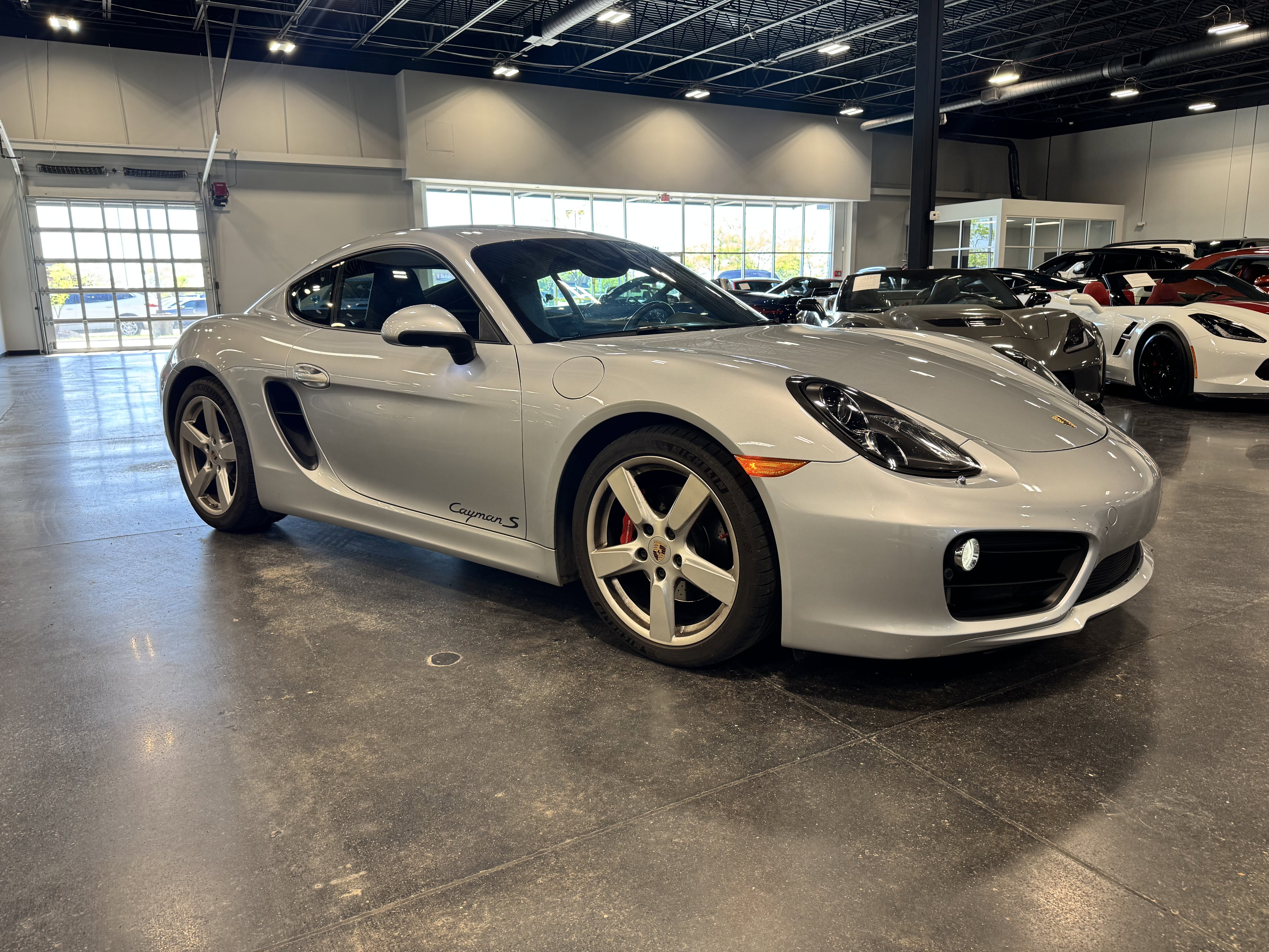 Used 2014 Porsche Cayman S image 16