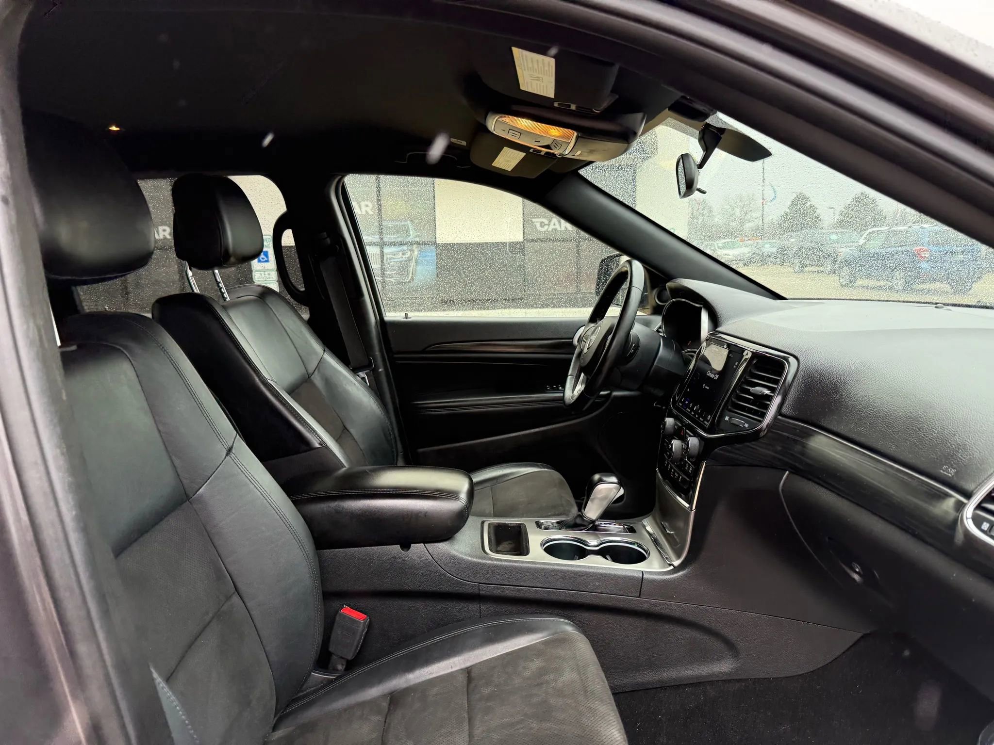 Used 2021 Jeep Grand Cherokee Laredo X image 26