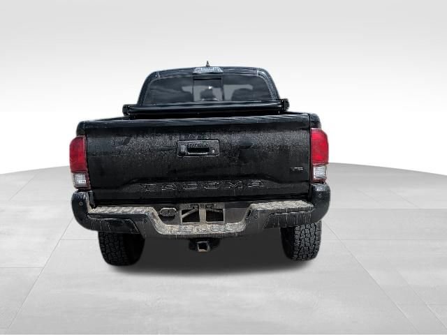 Used 2019 Toyota Tacoma TRD Off-Road w/ Technology Package image 4
