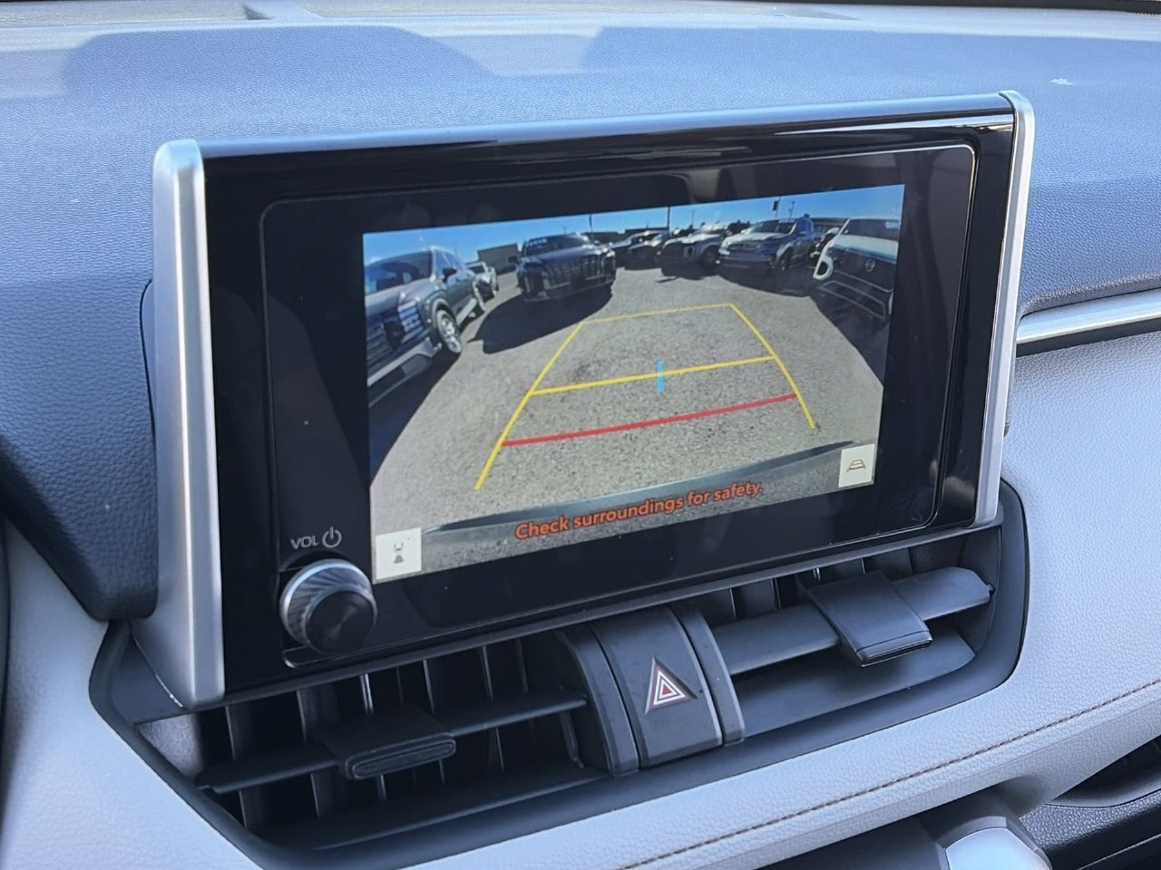 Used 2025 Toyota RAV4 XLE w/ Convenience Package FWD image 25