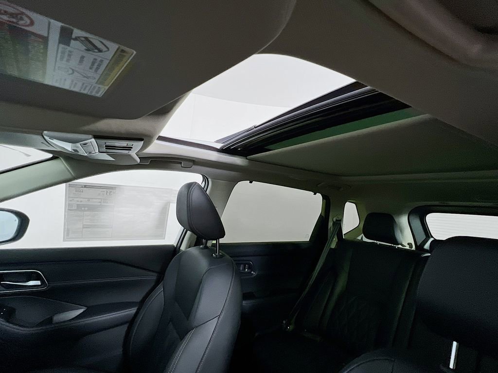 New 2026 Nissan Rogue Platinum AWD/4WD image 20