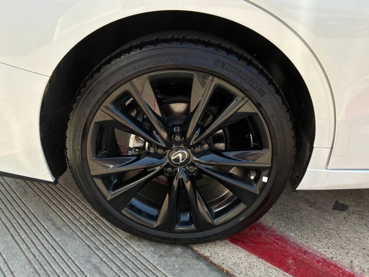 Used 2025 Lexus ES 350 F Sport FWD image 9