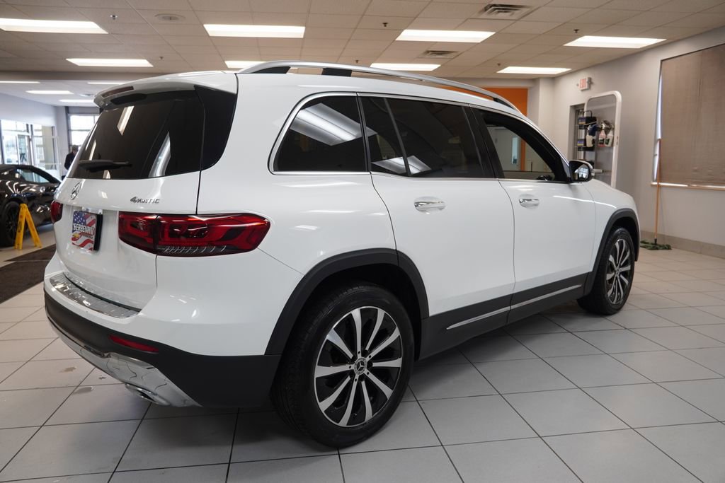 Used 2023 Mercedes-Benz GLB 250 4MATIC image 13