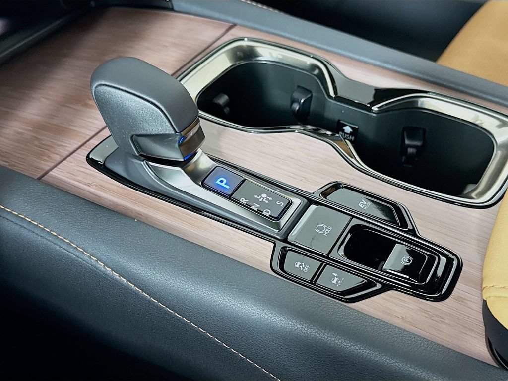 New 2026 Lexus RX 350h AWD/4WD image 15