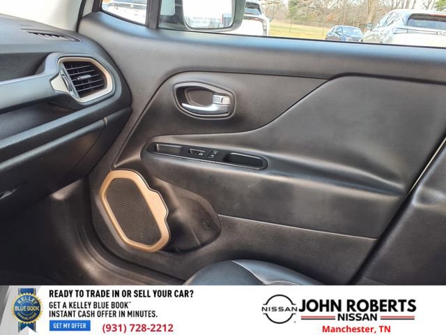 Used 2016 Jeep Renegade Limited image 8