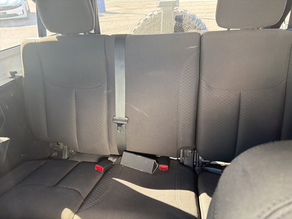 Used 2018 Jeep Wrangler Unlimited Sport S image 10