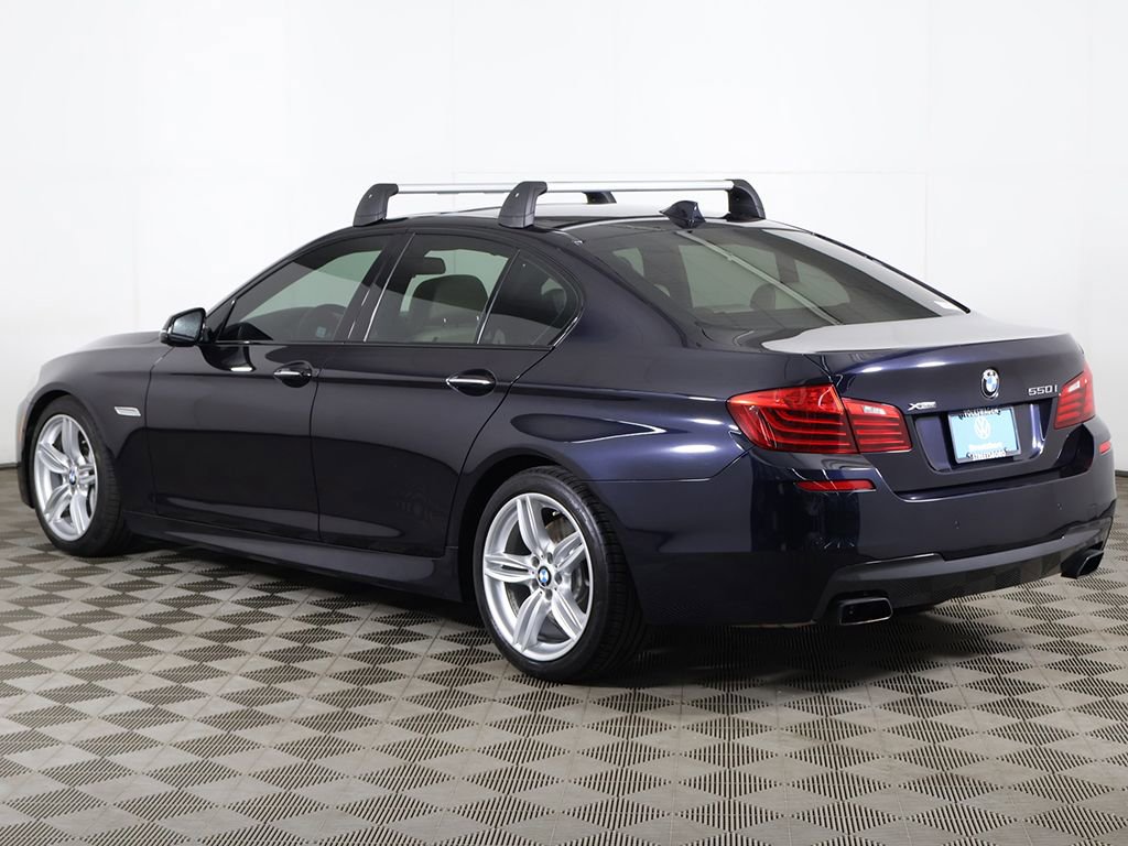 Used 2014 BMW 550i xDrive Sedan AWD/4WD image 11