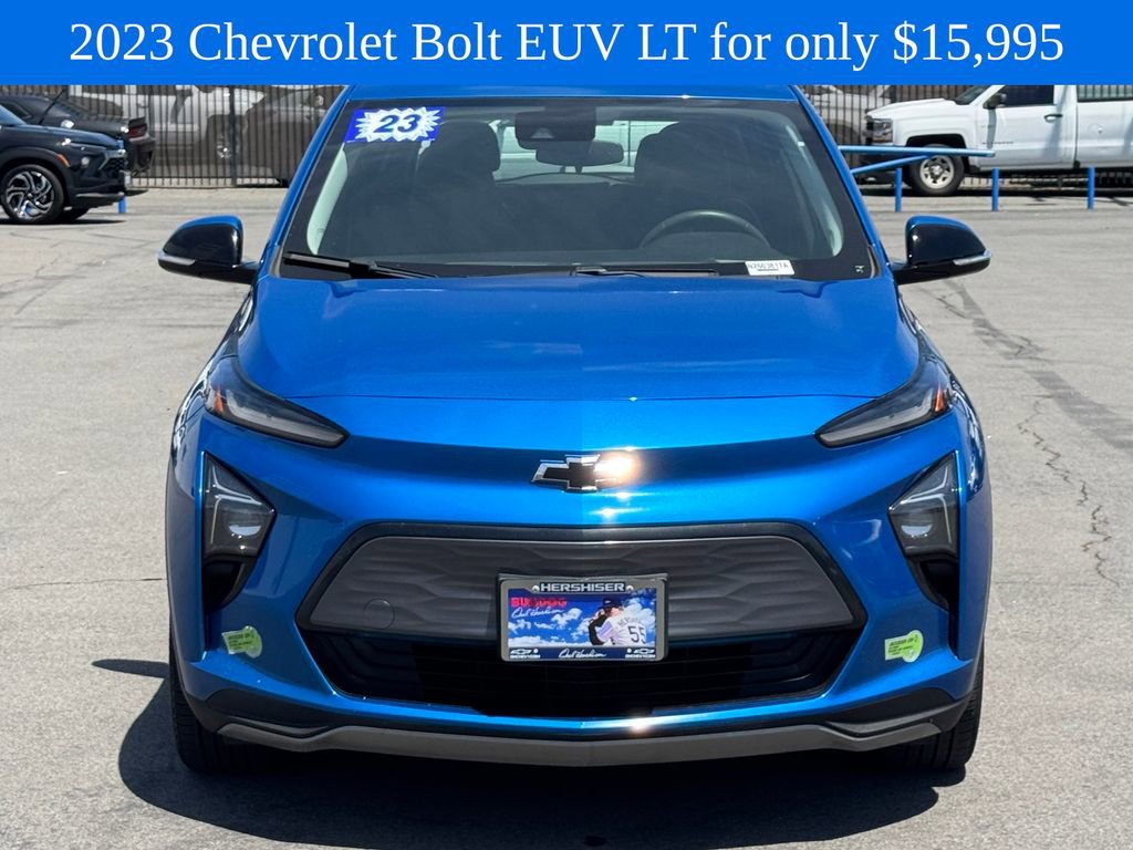 Used 2023 Chevrolet Bolt EUV LT FWD image 3