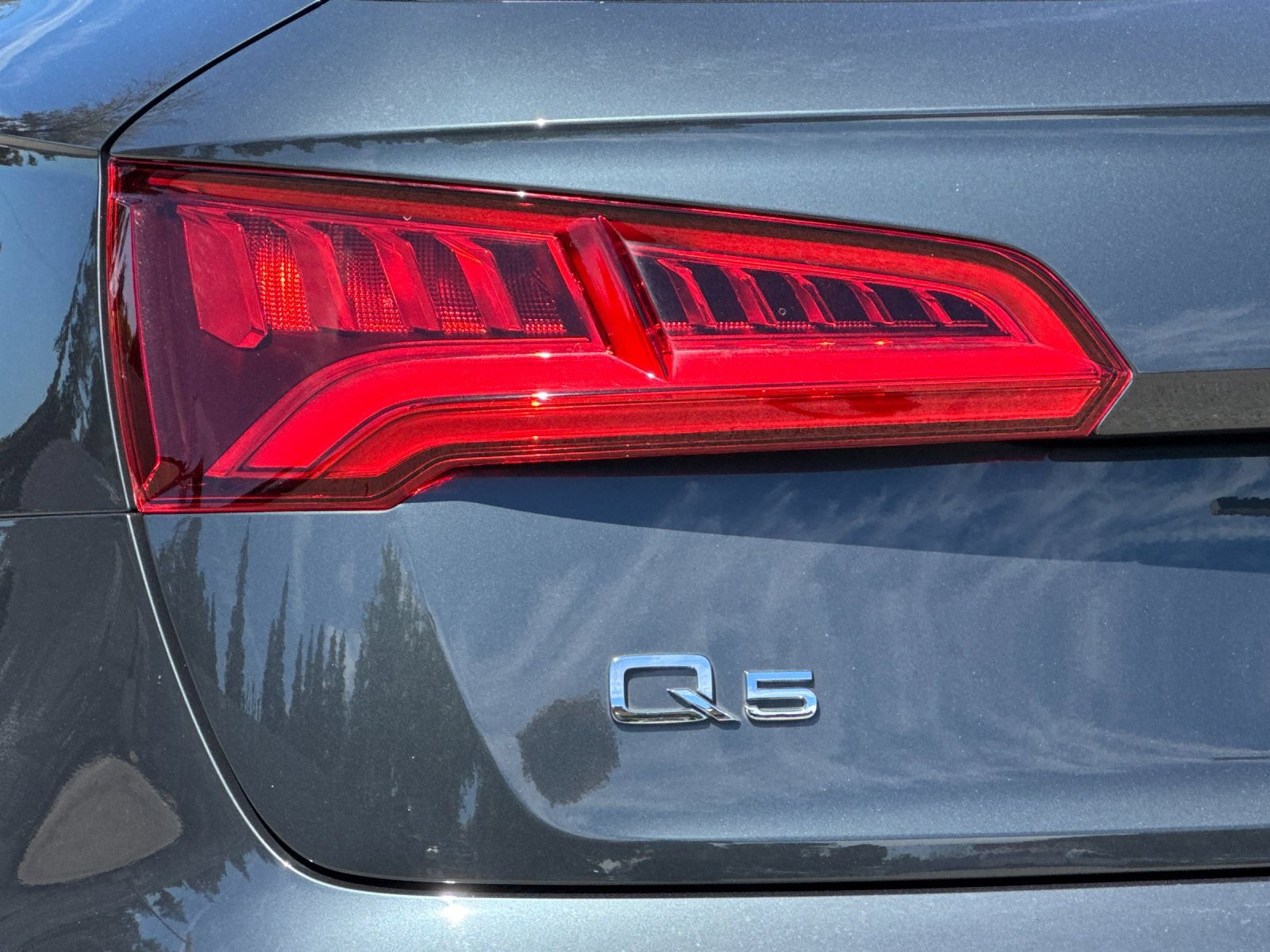 Used 2018 Audi Q5 2.0T Premium Plus w/ Premium Plus Package AWD/4WD image 26