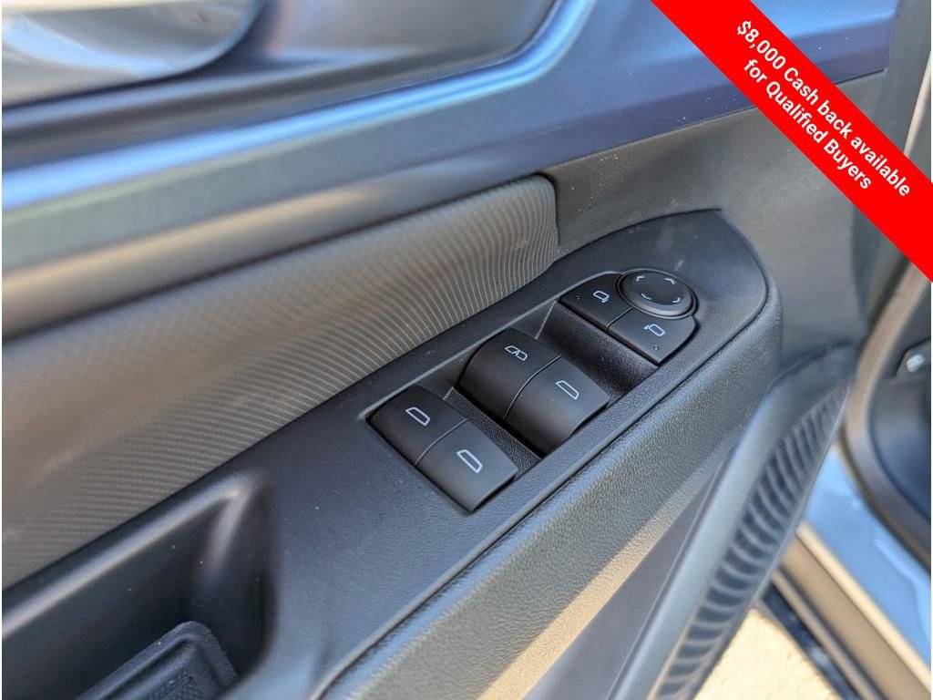 New 2026 Chevrolet Equinox EV LT image 16