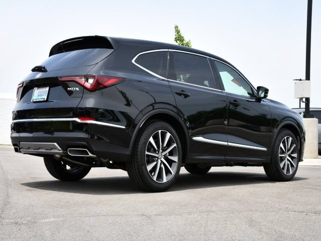 Certified 2026 Acura MDX FWD w/ Technology Package image 7