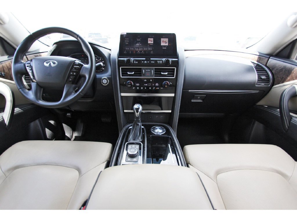 Used 2023 INFINITI QX80 Premium Select w/ All-Season Package RWD image 10