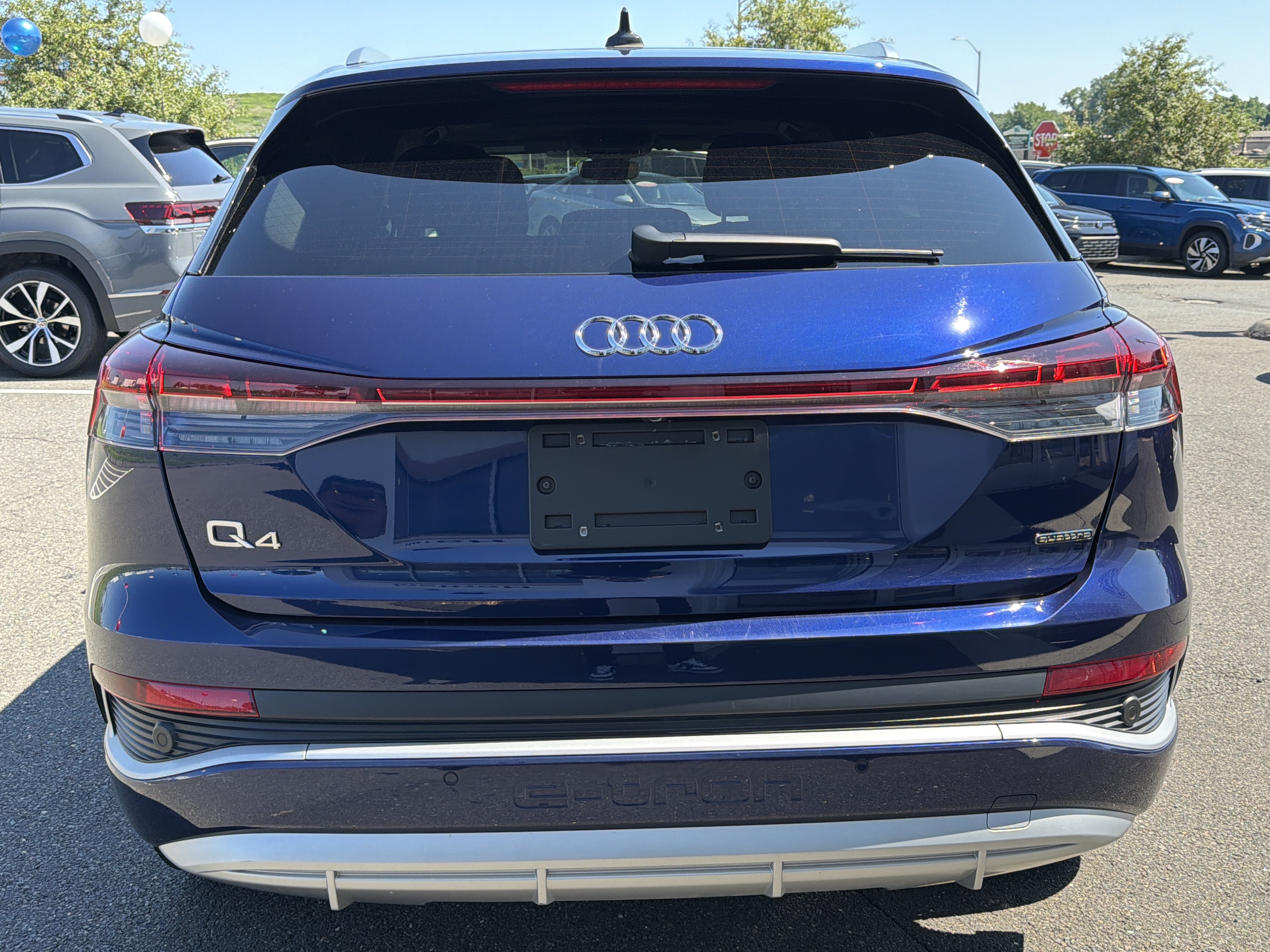 Used 2023 Audi Q4 e-tron Prestige AWD/4WD image 5