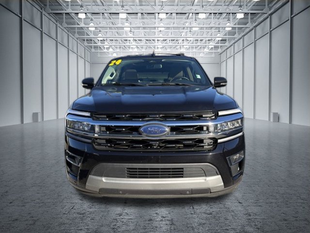 Used 2024 Ford Expedition Limited AWD/4WD image 8