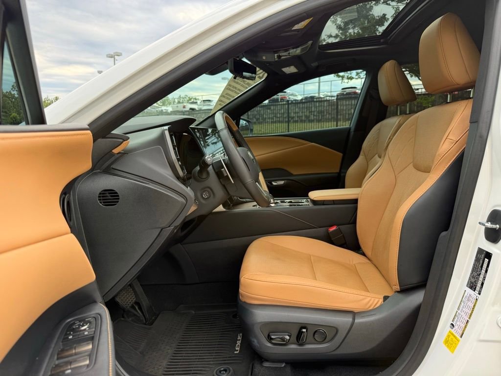 Certified 2025 Lexus RX 350 Premium Plus w/ Convenience Package FWD image 25