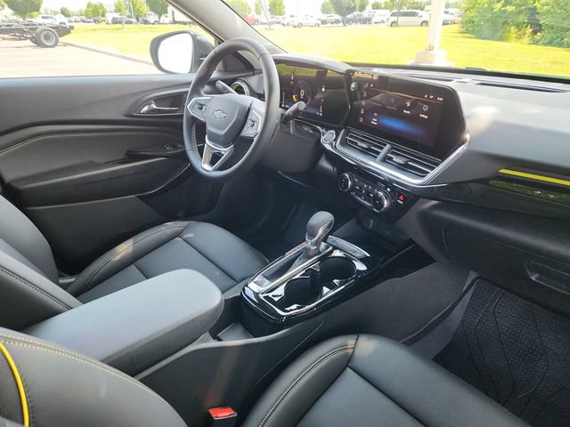 New 2026 Chevrolet Trax ACTIV w/ Sunroof Package FWD image 19