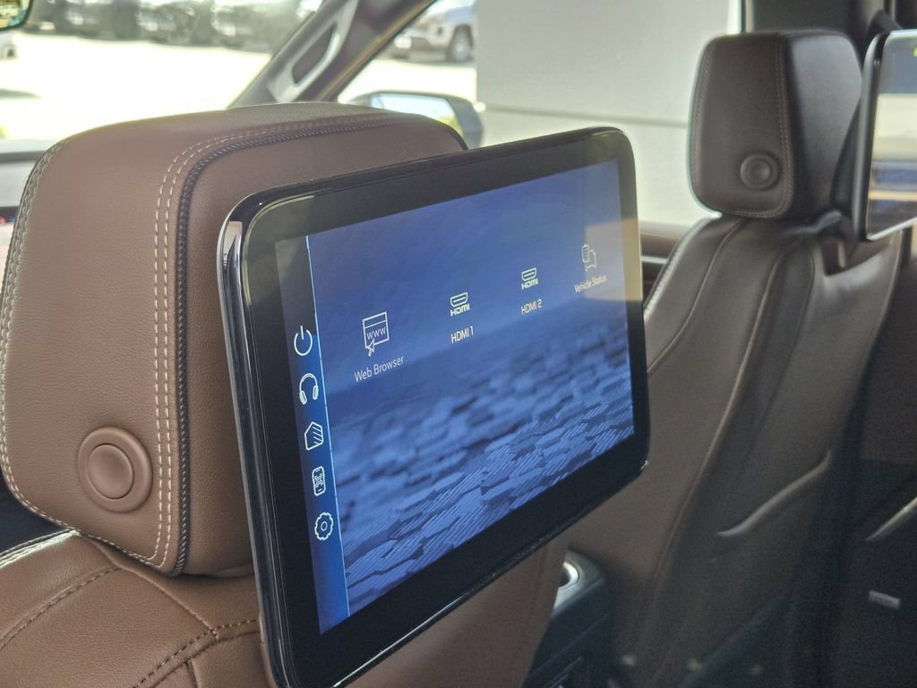 New 2026 Chevrolet Tahoe High Country AWD/4WD image 25