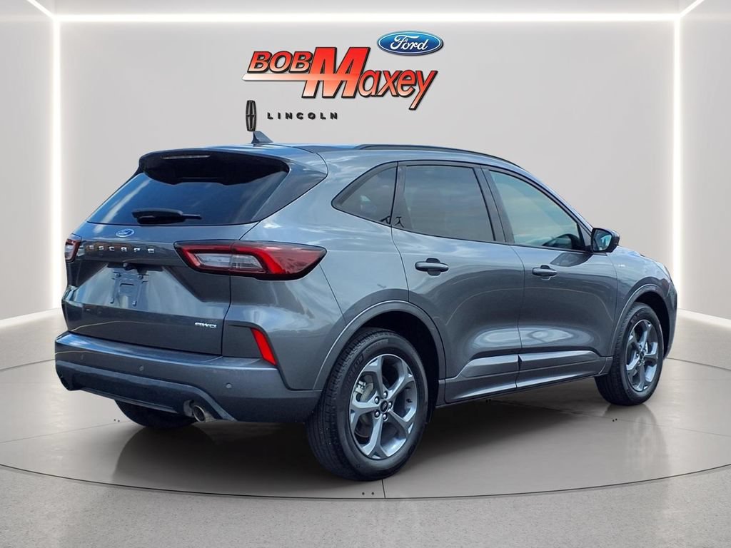 Used 2023 Ford Escape ST-Line Select w/ Tech Pack #2 AWD/4WD image 4