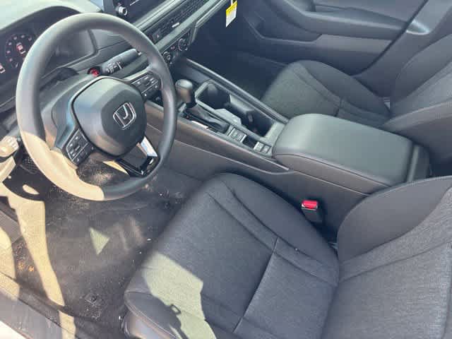 Used 2026 Honda Accord SE image 9