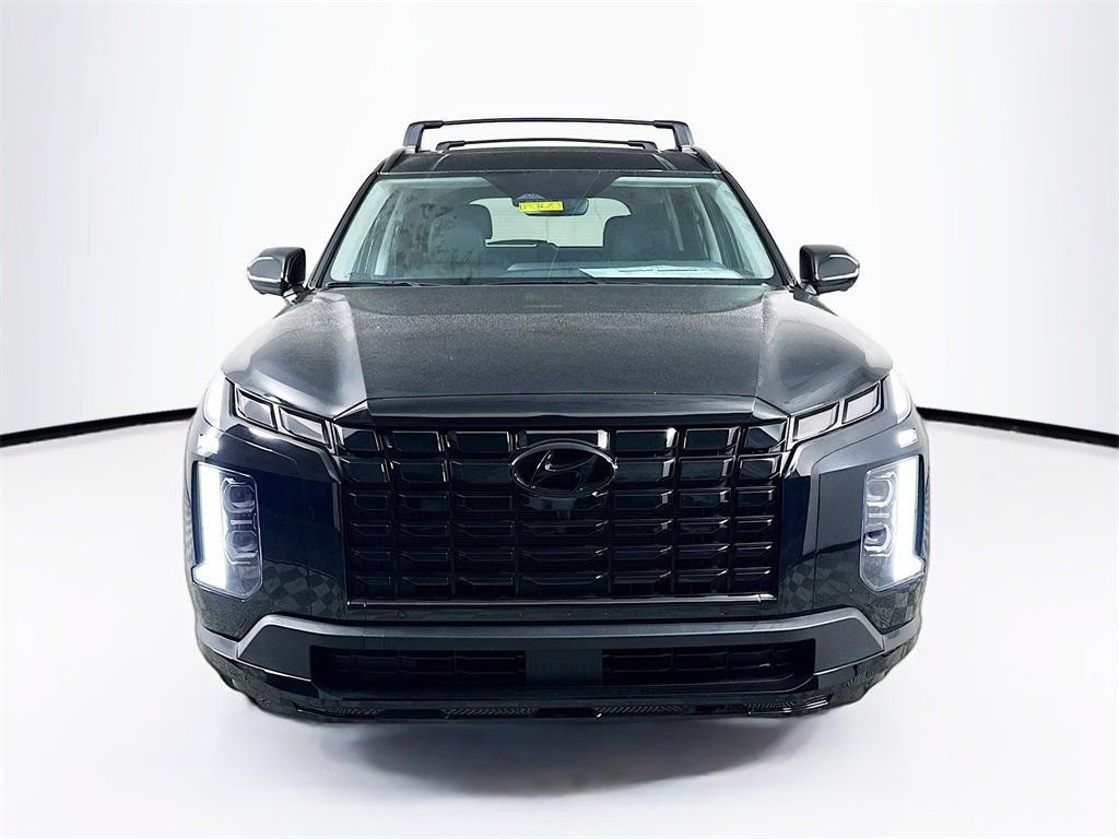 Used 2025 Hyundai Palisade XRT AWD/4WD image 2