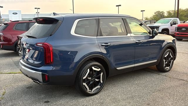 Used 2024 Kia Telluride S w/ S Sunroof Package FWD image 30