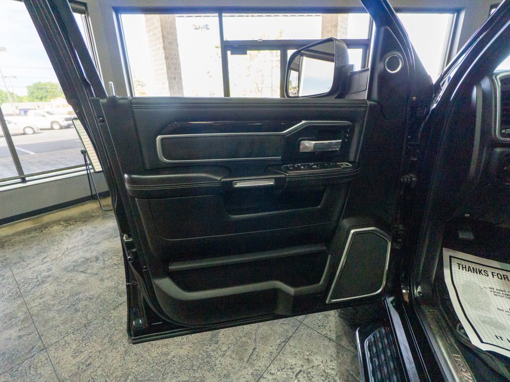 Used 2019 RAM 2500 Laramie image 19