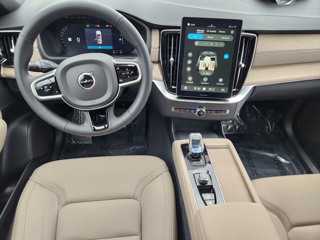 New 2026 Volvo XC90 T8 Plus w/ Protection Package Premier image 14