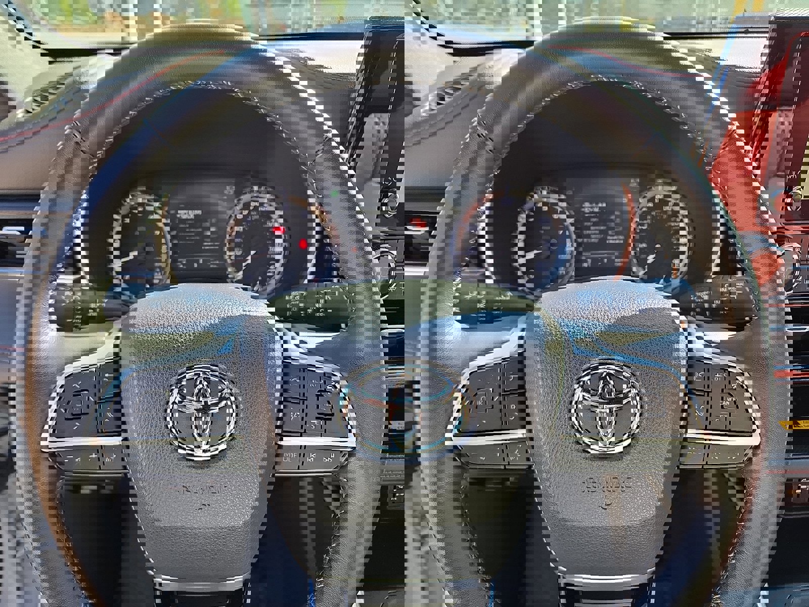 Used 2023 Toyota Highlander XSE AWD/4WD image 19