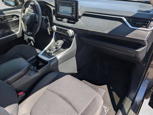 Certified 2019 Toyota RAV4 LE FWD image 18