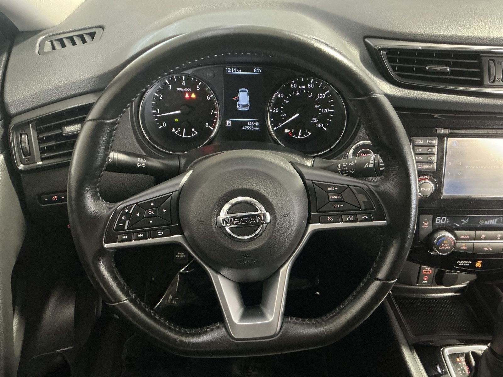 Used 2017 Nissan Rogue SV w/ SV Premium Package FWD image 17