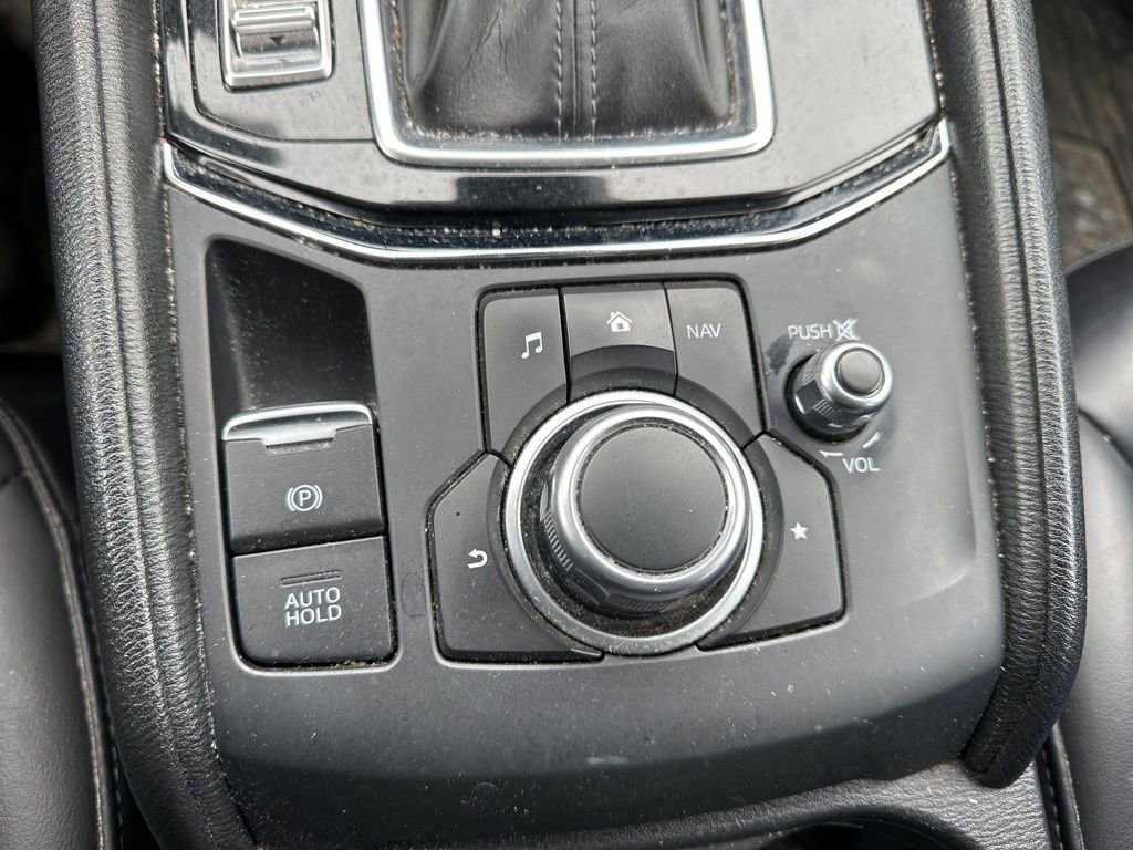 Used 2018 MAZDA CX-5 Touring w/ Preferred Equipment Package image 26